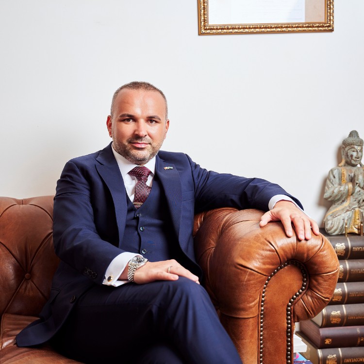 Eduard Petrescu Deschide "Era Digitală a Antreprenoriatului Feminin" prin Eko News